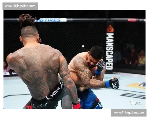 托普里亚:UFC 双冠王的精准预言与暴力美学 托普里亚:UFC 双冠王的精准预言与暴力美学