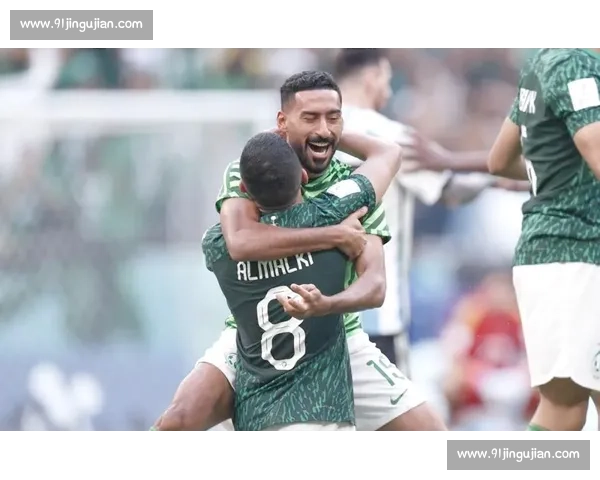 盘点世界杯赛场上的争议瞬间,裁判误判还是战术博弈 盘点世界杯赛场上的争议瞬间,裁判误判还是战术博弈